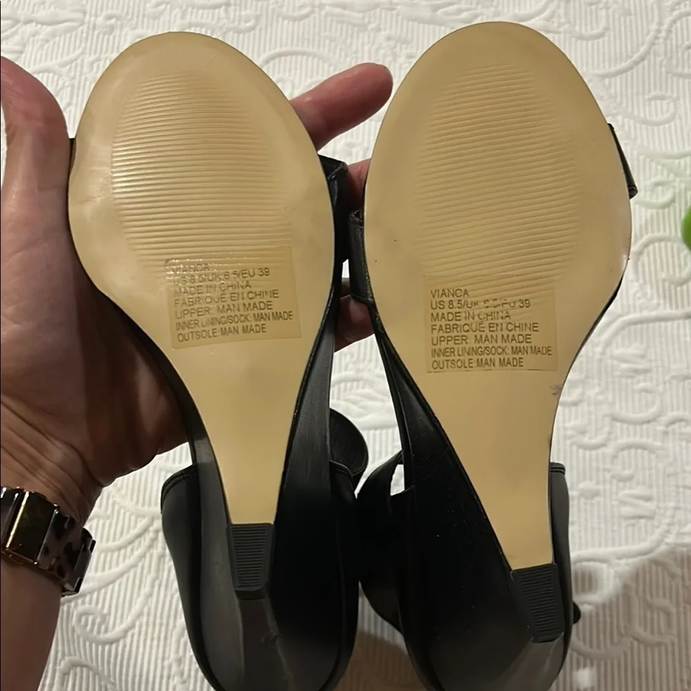 JustFab Black Elegant Wedge Heels with Ankle Strap. Size 8.5